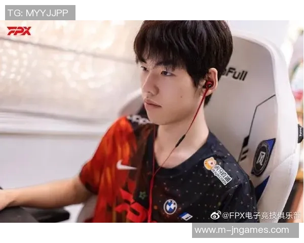 电竞新闻赛后分析LNG与FPX对决中的战术布局与执行细节探讨